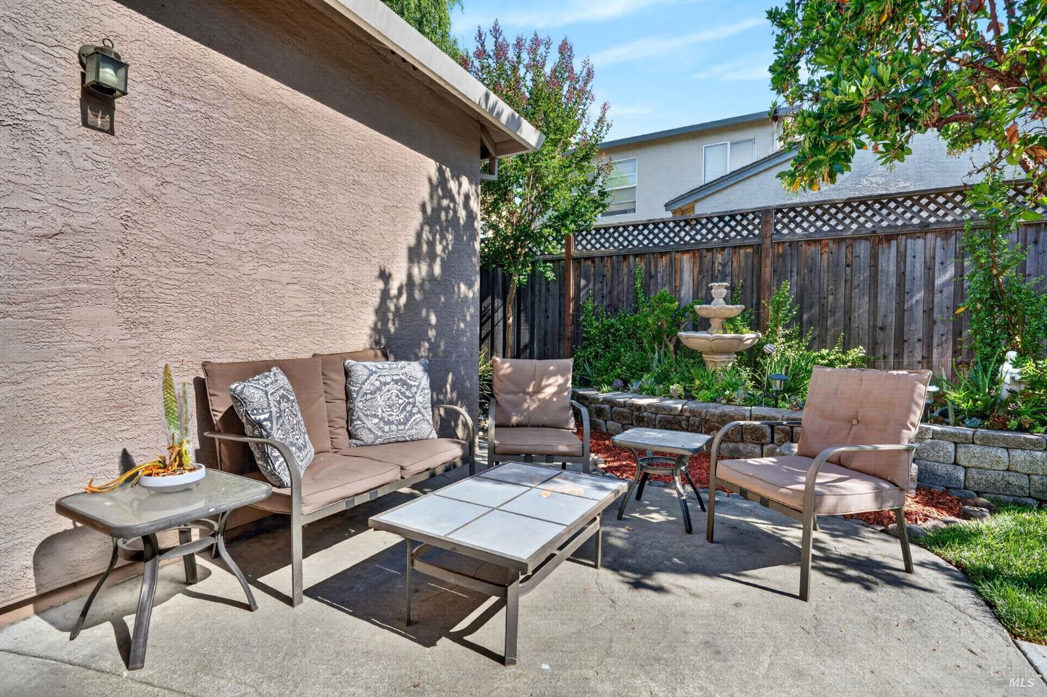 132 Decanter Circle Windsor CA 95492