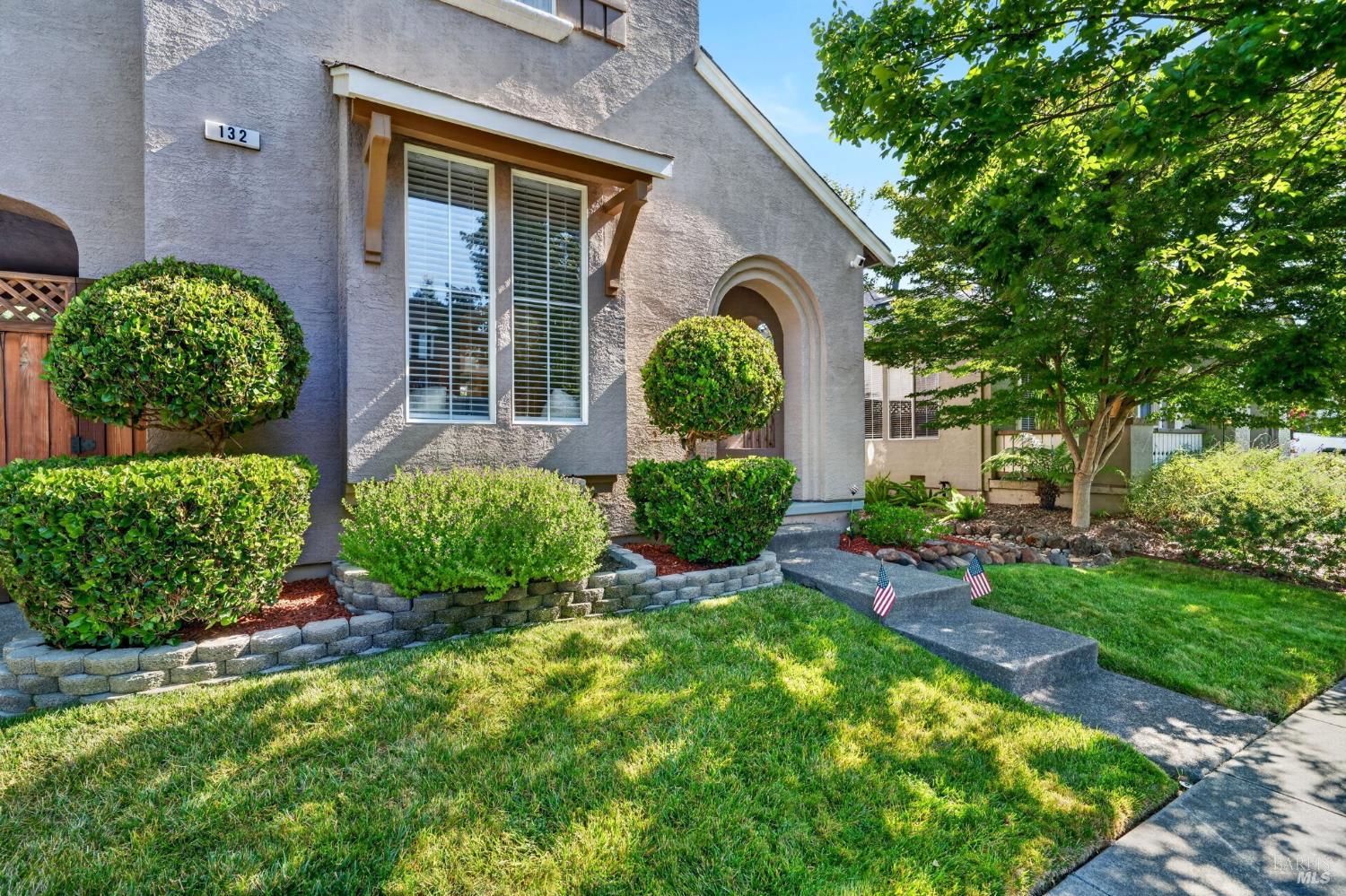 132 Decanter Circle Windsor CA 95492