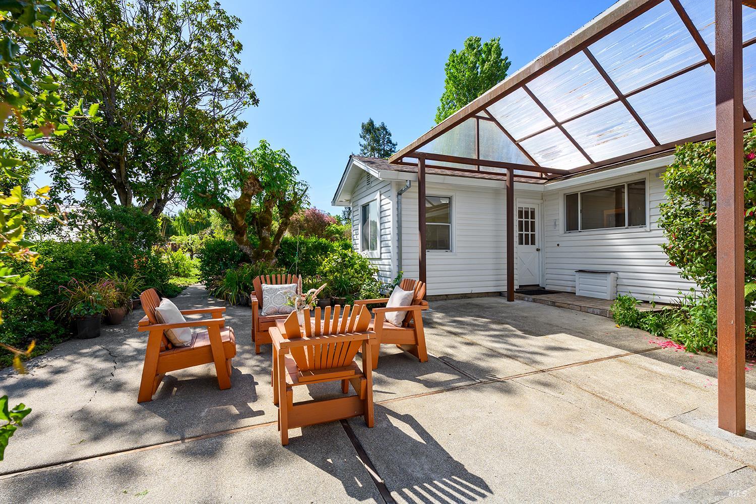 431 Sexton Road Sebastopol CA 95472