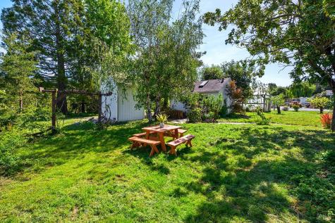 431 Sexton Road Sebastopol CA 95472