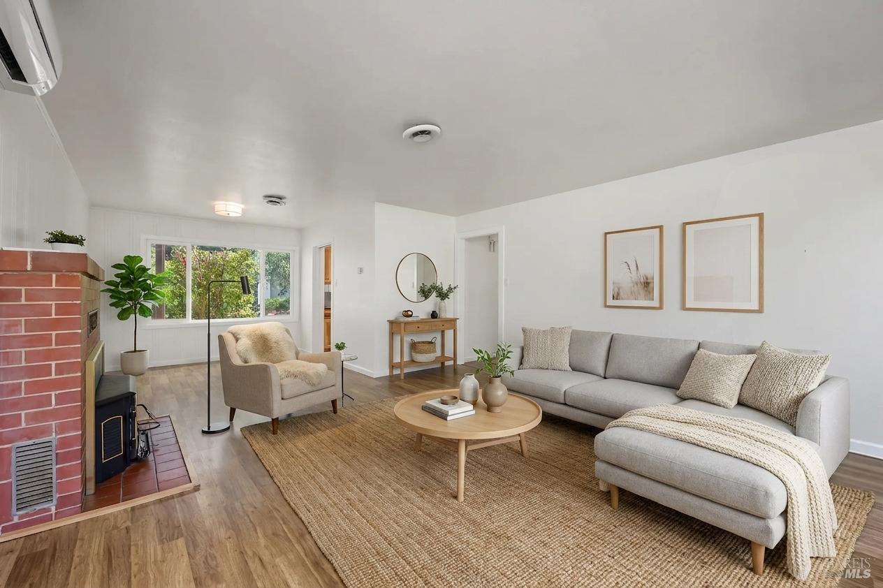 431 Sexton Road Sebastopol CA 95472