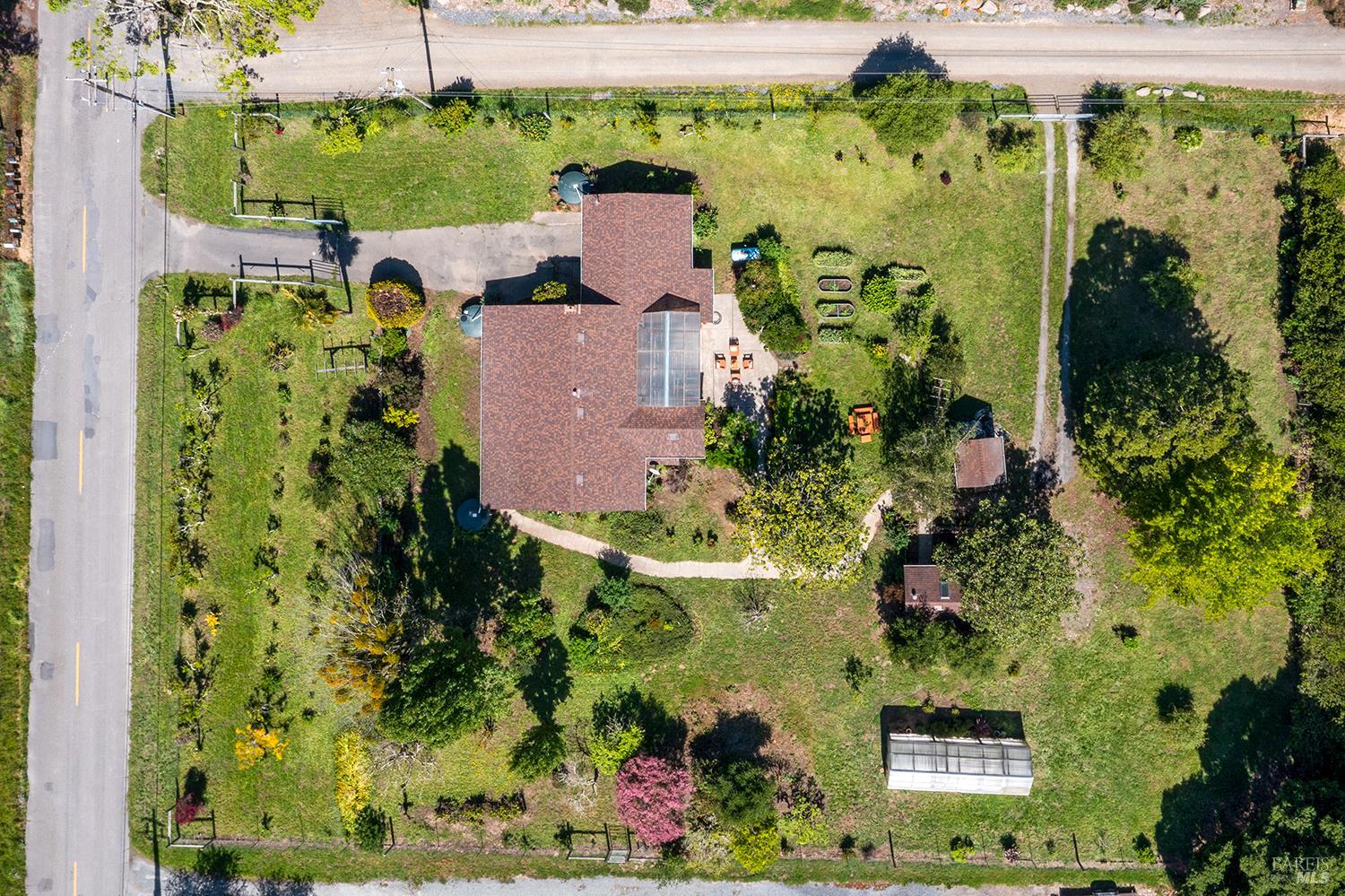 431 Sexton Road Sebastopol CA 95472