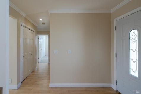 4558 Flores Avenue Rohnert Park CA 94928