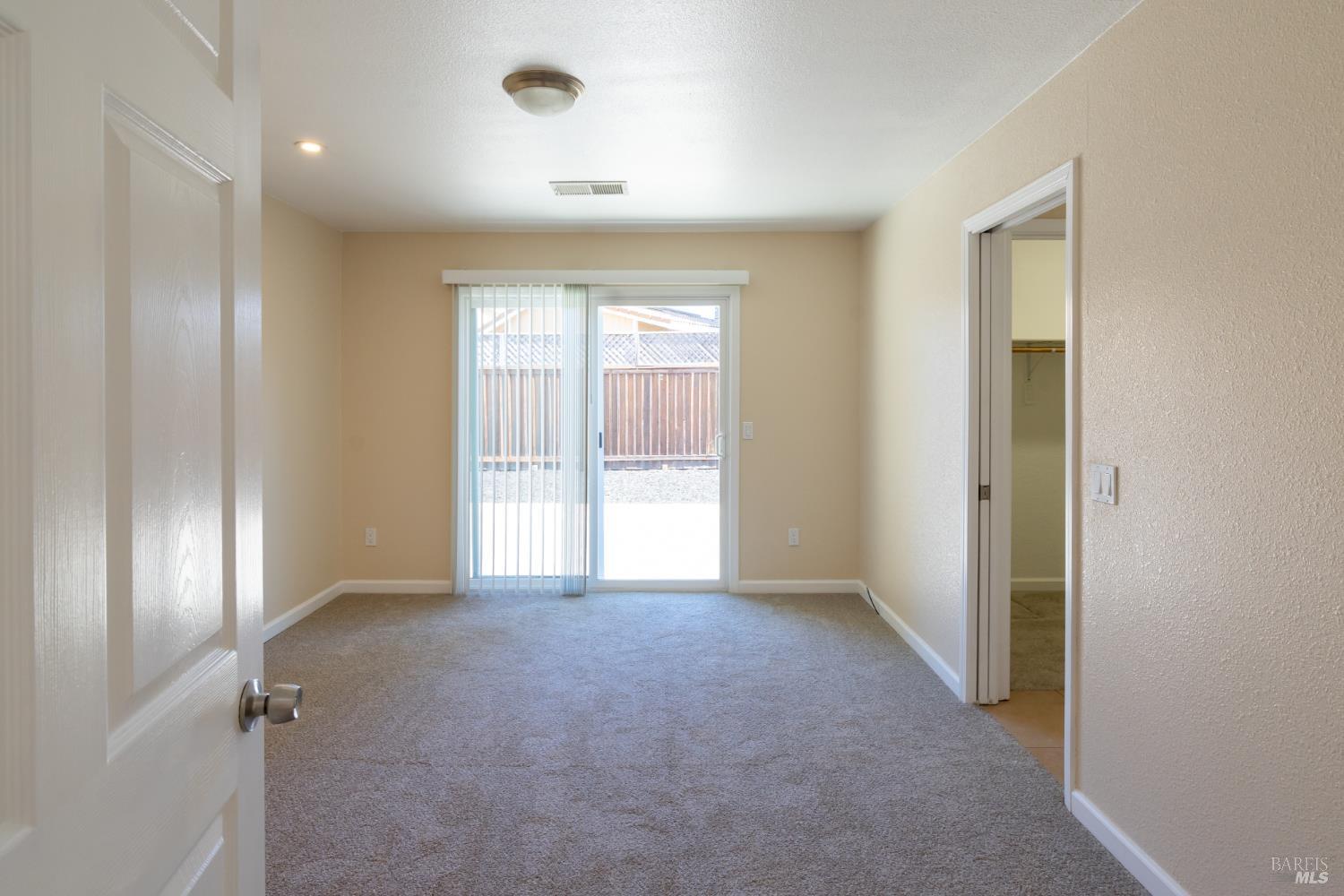 4558 Flores Avenue Rohnert Park CA 94928