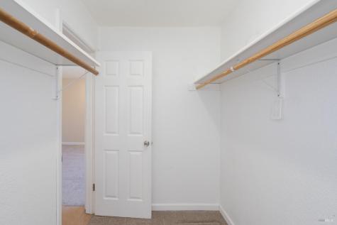 4558 Flores Avenue Rohnert Park CA 94928