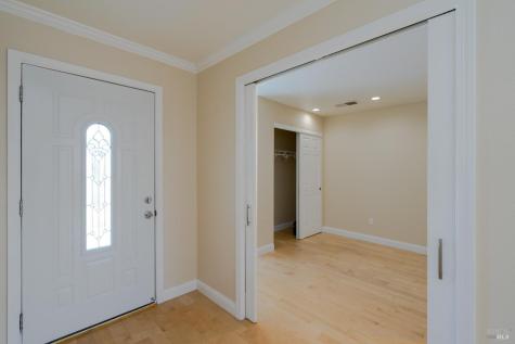 4558 Flores Avenue Rohnert Park CA 94928