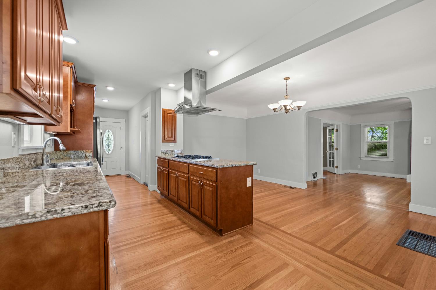 3124 D Street Sacramento CA 95816
