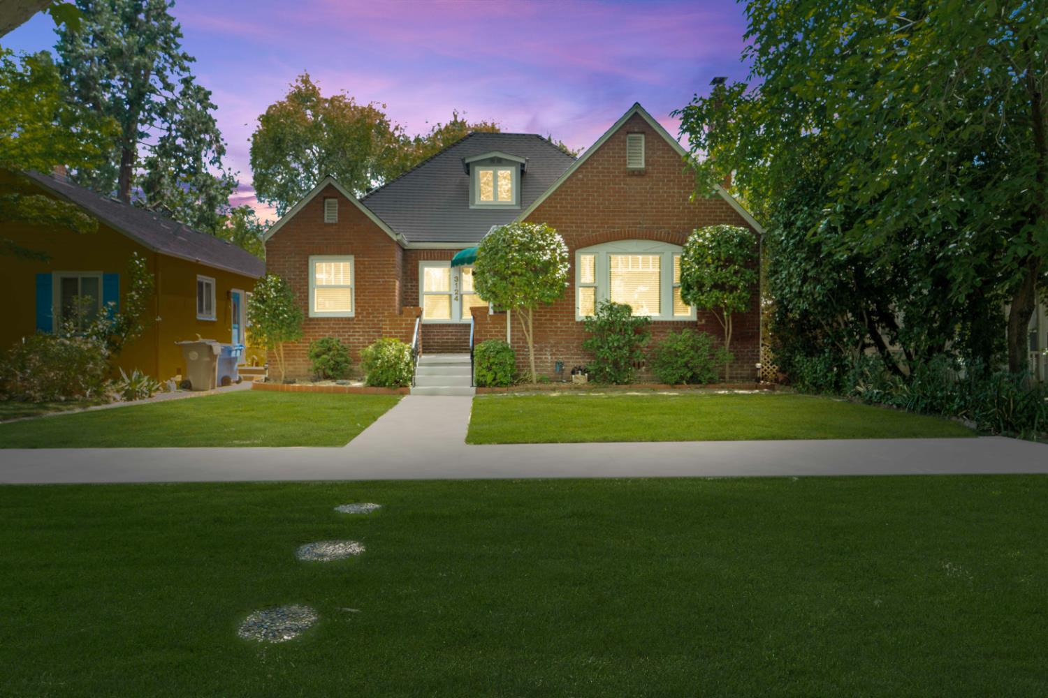 3124 D Street Sacramento CA 95816