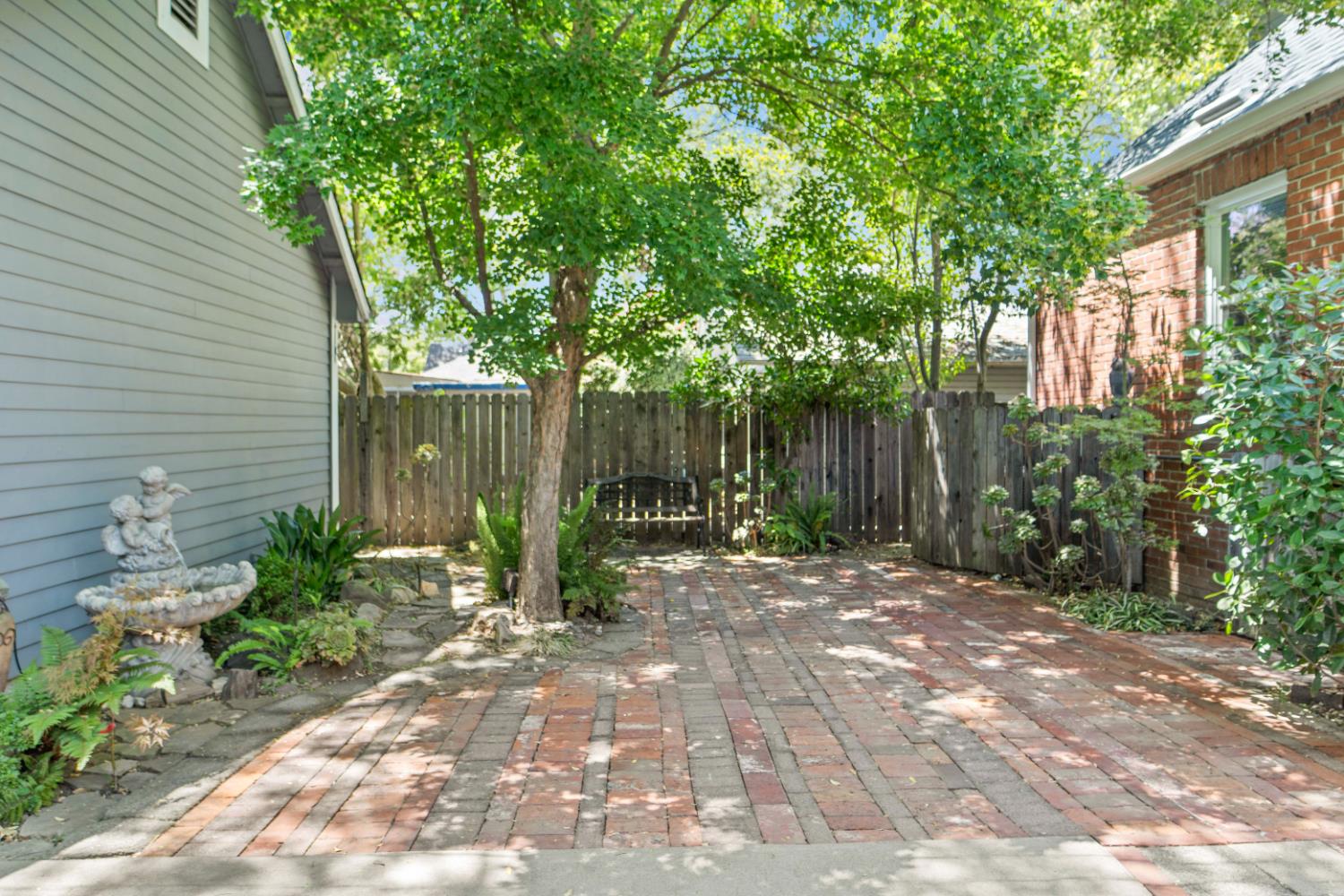 3124 D Street Sacramento CA 95816