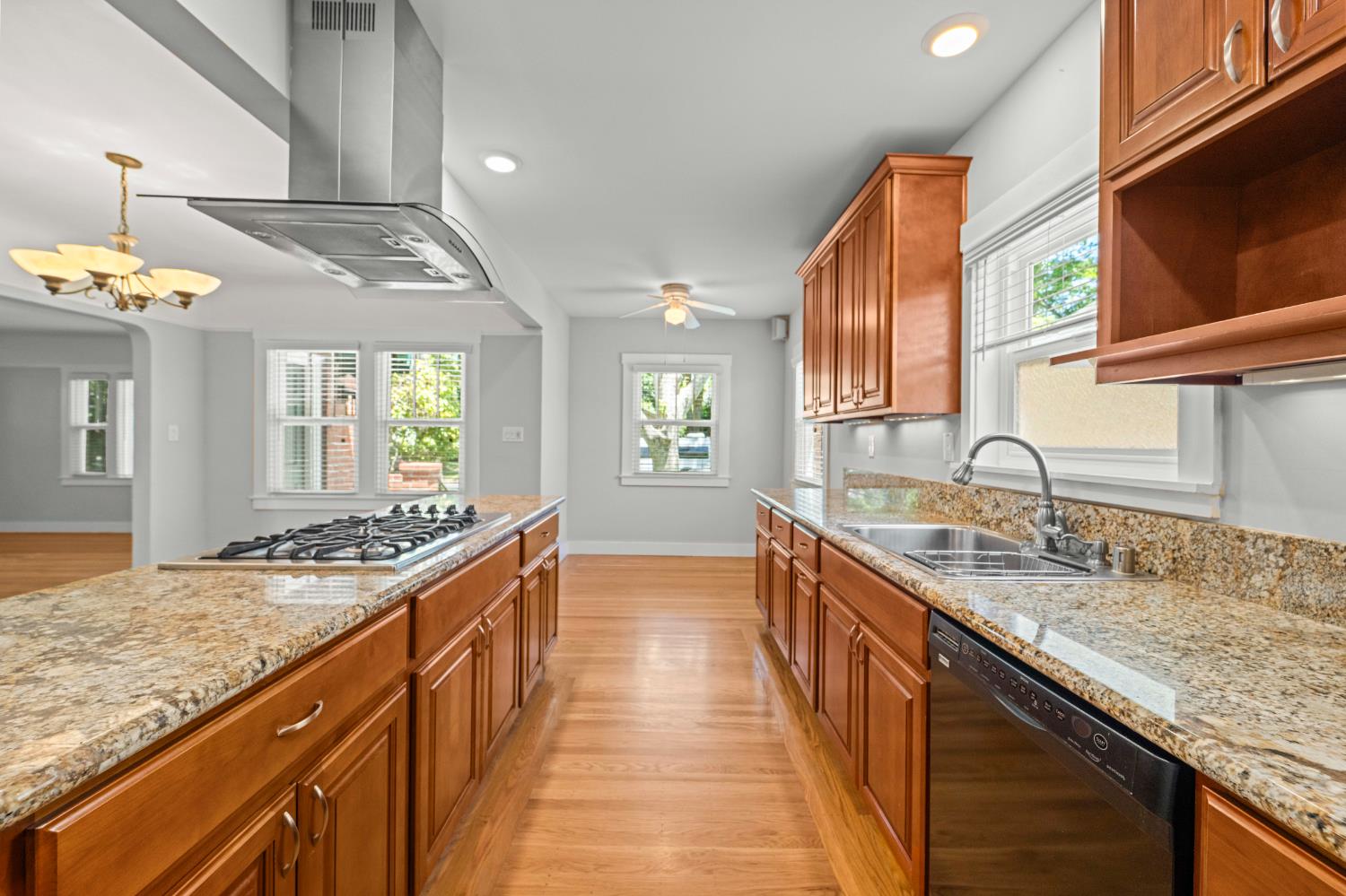 3124 D Street Sacramento CA 95816