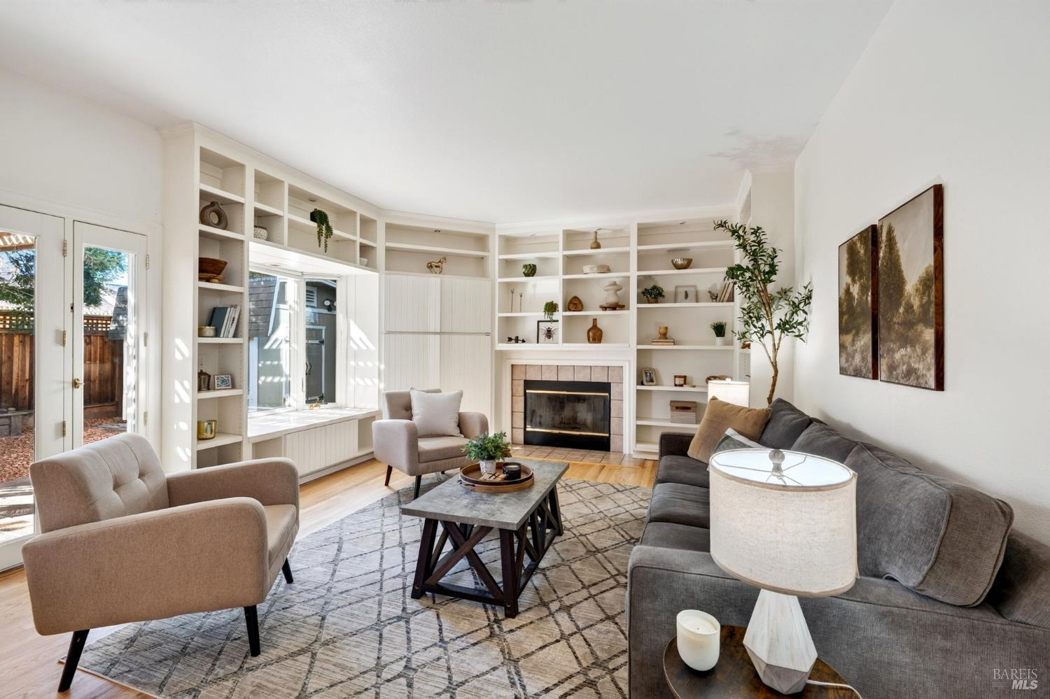 2088 Bock Street Santa Rosa CA 95403
