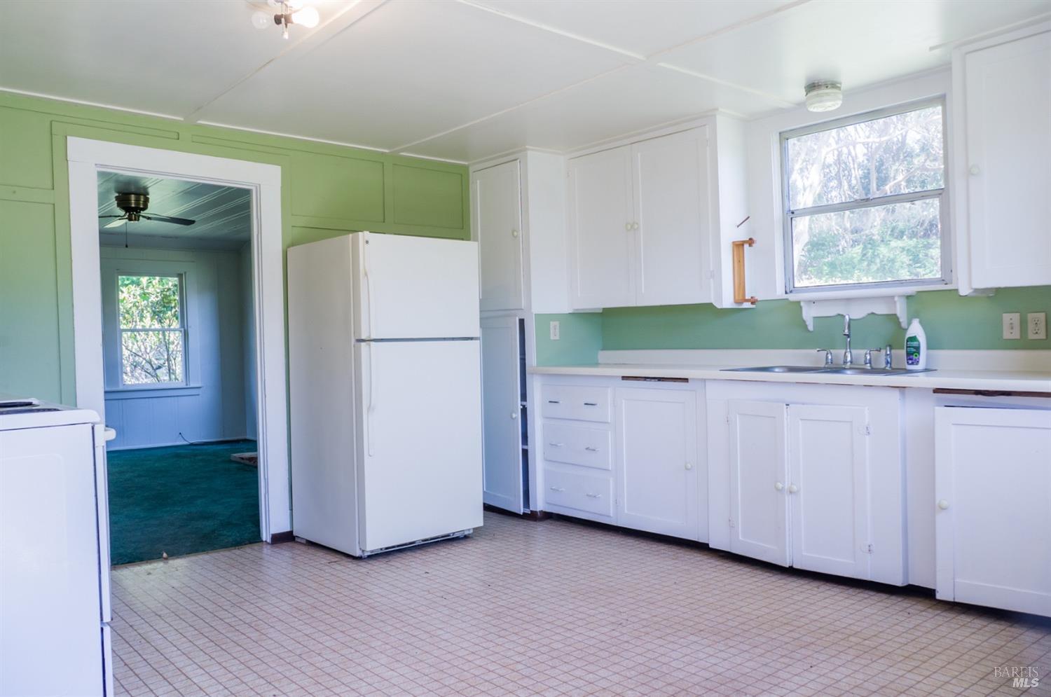 16401 S Highway 1 Manchester CA 95459