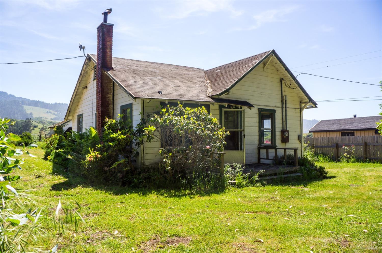 16401 S Highway 1 Manchester CA 95459