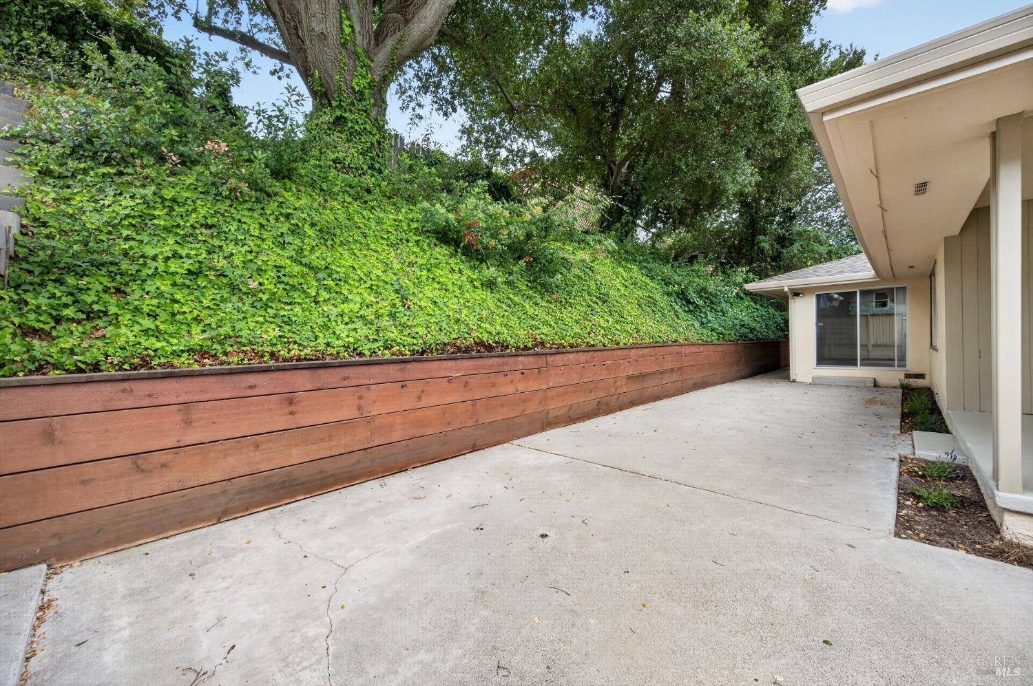 411 Valle Vista Avenue Vallejo CA 94590