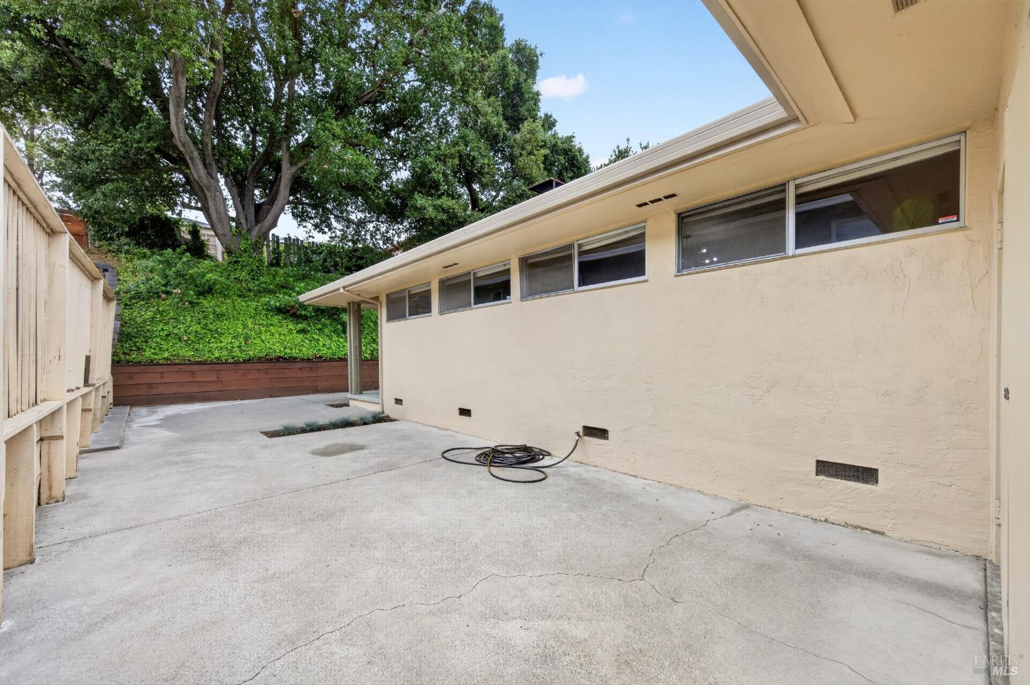 411 Valle Vista Avenue Vallejo CA 94590