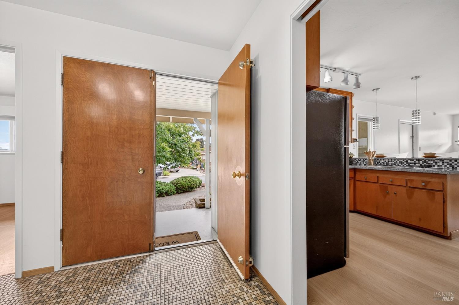 411 Valle Vista Avenue Vallejo CA 94590