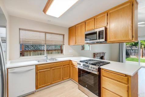 2007 Jackrabbit Court Santa Rosa CA 95403