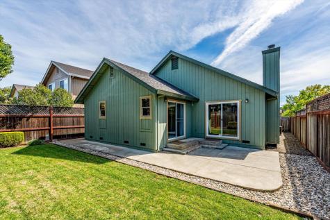 2007 Jackrabbit Court Santa Rosa CA 95403