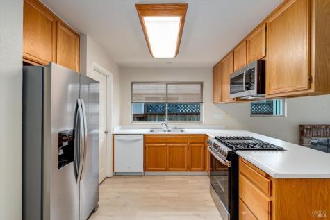 2007 Jackrabbit Court Santa Rosa CA 95403