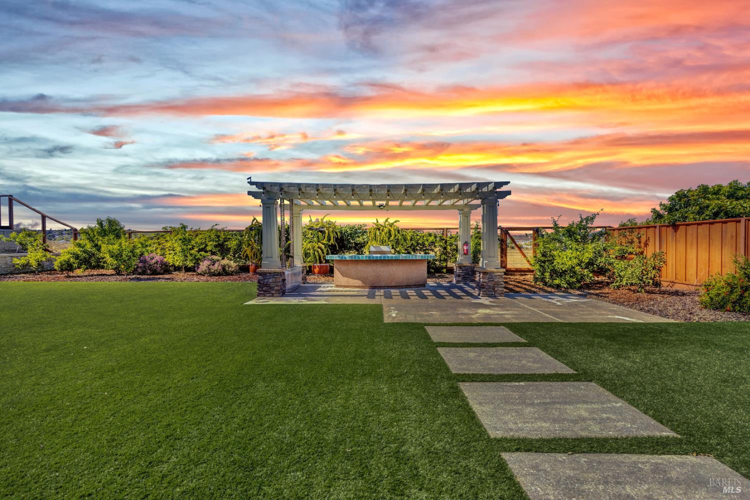 378 Piercy Drive Benicia CA 94510