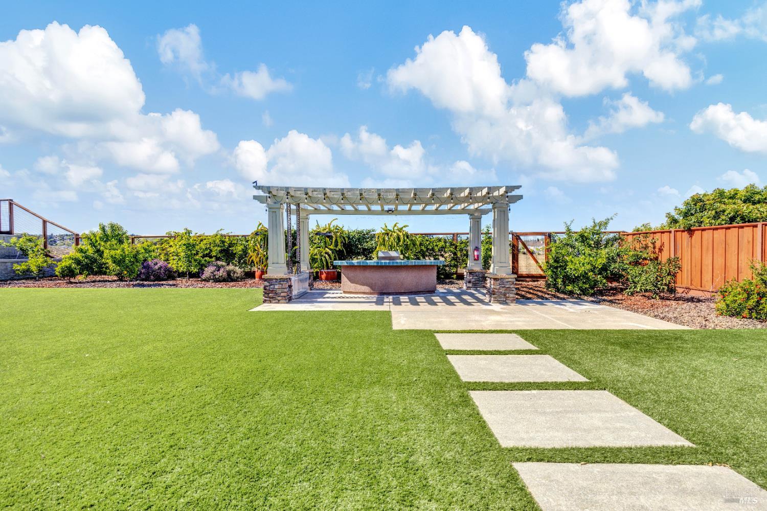 378 Piercy Drive Benicia CA 94510