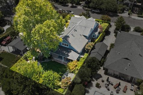 664 2nd Street E Sonoma CA 95476