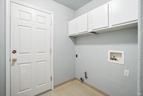 323 Portofino Way Cloverdale CA 95425