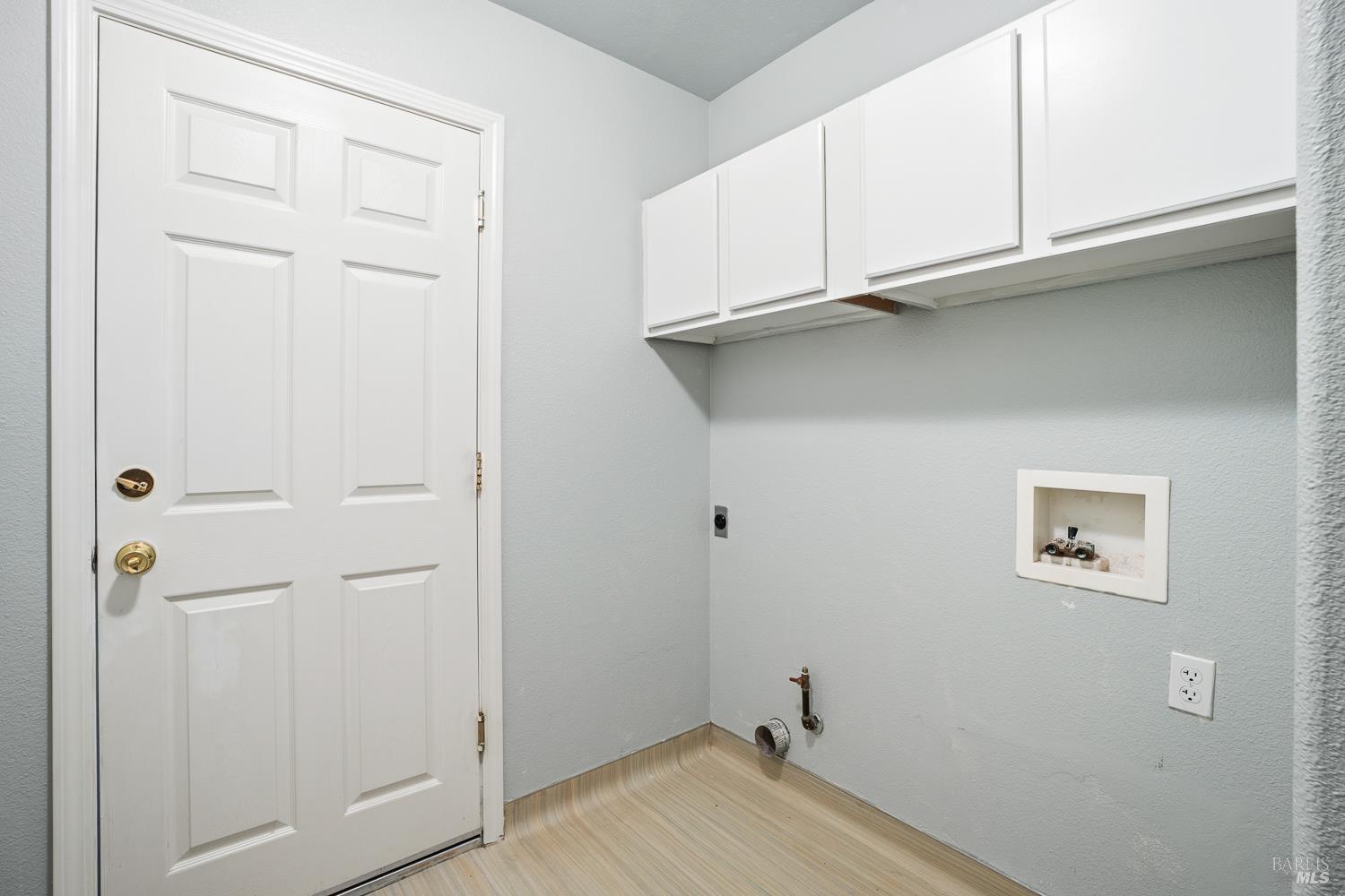 323 Portofino Way Cloverdale CA 95425