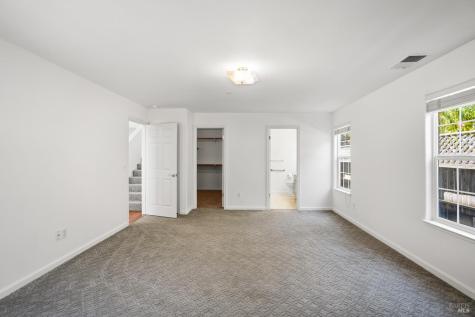 323 Portofino Way Cloverdale CA 95425