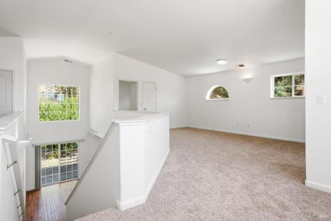 323 Portofino Way Cloverdale CA 95425