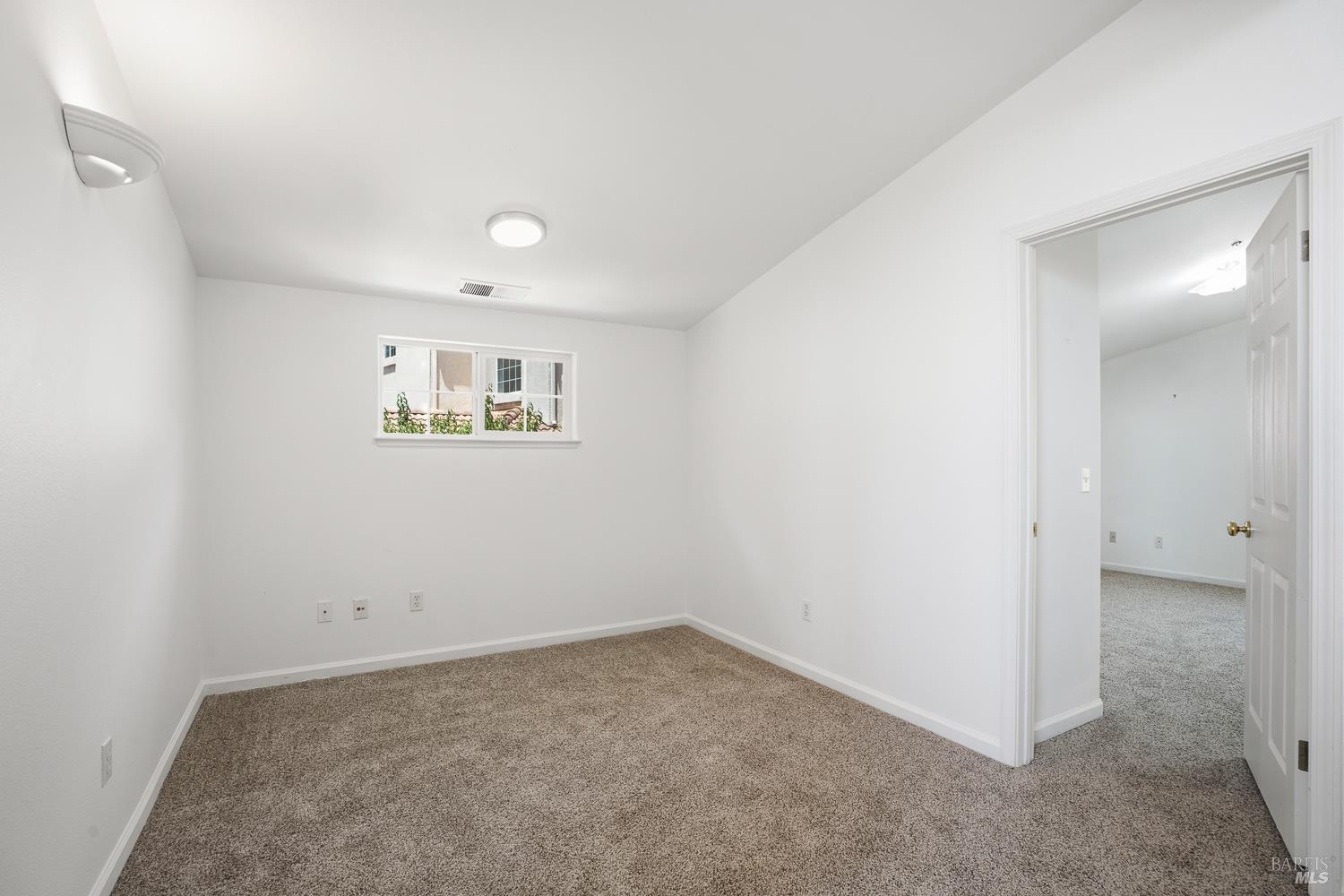 323 Portofino Way Cloverdale CA 95425