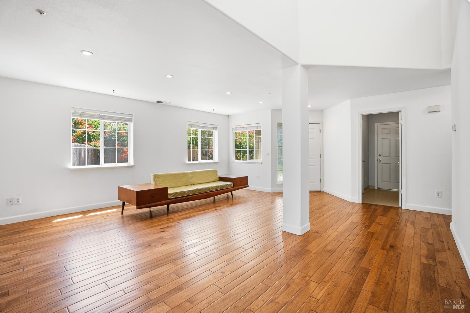 323 Portofino Way Cloverdale CA 95425