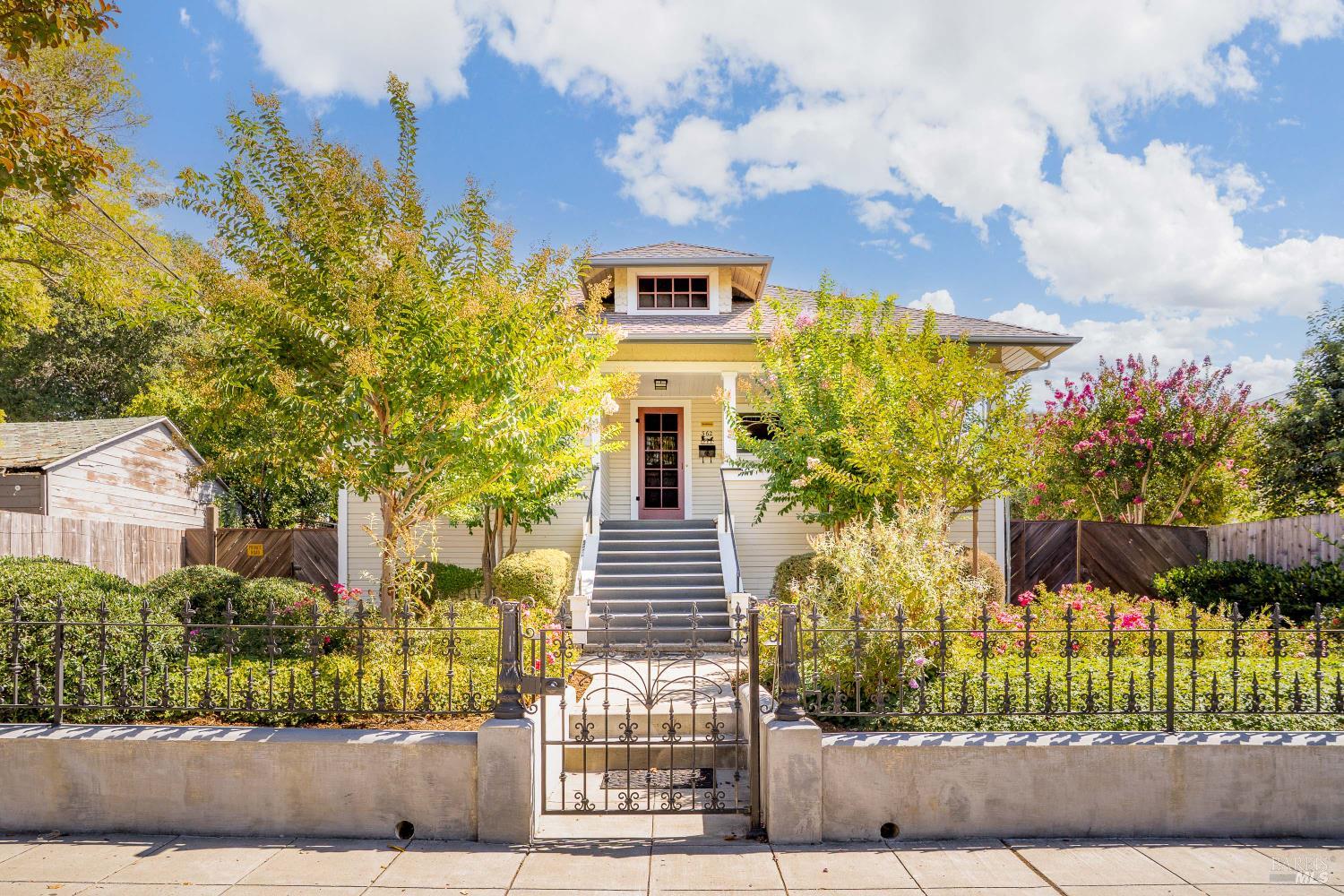 362 Jefferson Street Napa CA 94559