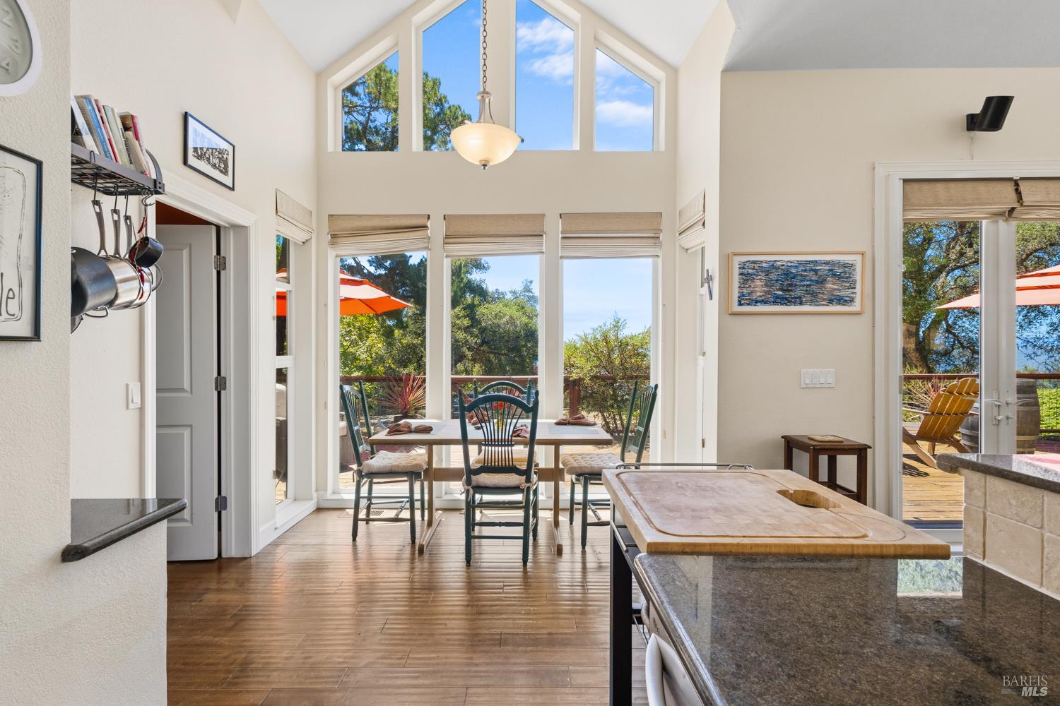 31920 Pine Mountain Road Cloverdale CA 95425