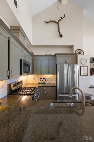 31920 Pine Mountain Road Cloverdale CA 95425