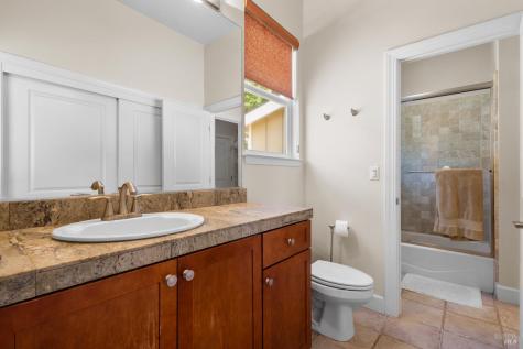 31920 Pine Mountain Road Cloverdale CA 95425