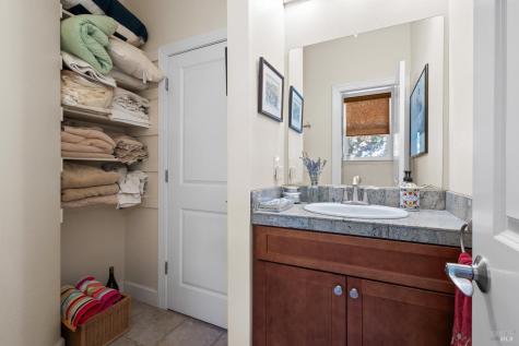 31920 Pine Mountain Road Cloverdale CA 95425