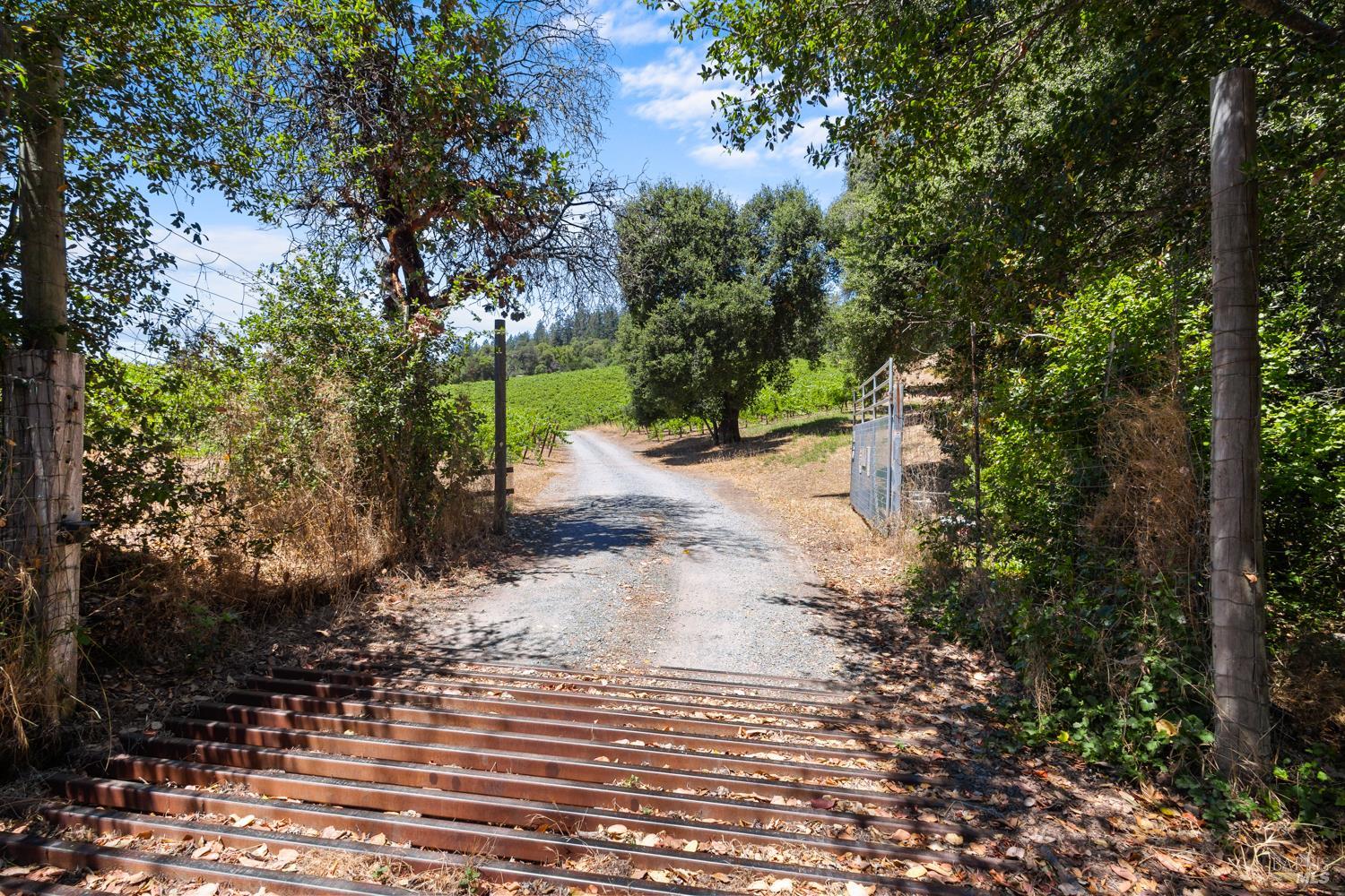 31920 Pine Mountain Road Cloverdale CA 95425