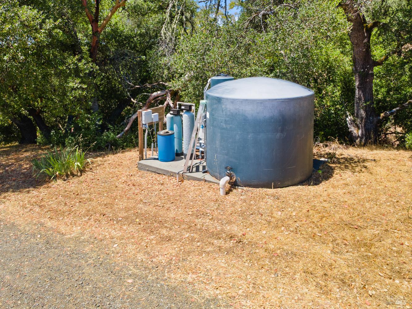 31920 Pine Mountain Road Cloverdale CA 95425