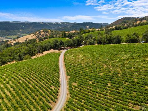 31920 Pine Mountain Road Cloverdale CA 95425