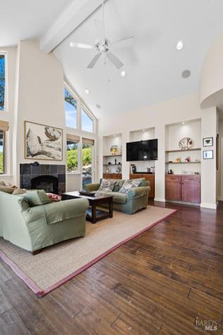 31920 Pine Mountain Road Cloverdale CA 95425