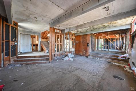 1826 San Ramon Way Santa Rosa CA 95409