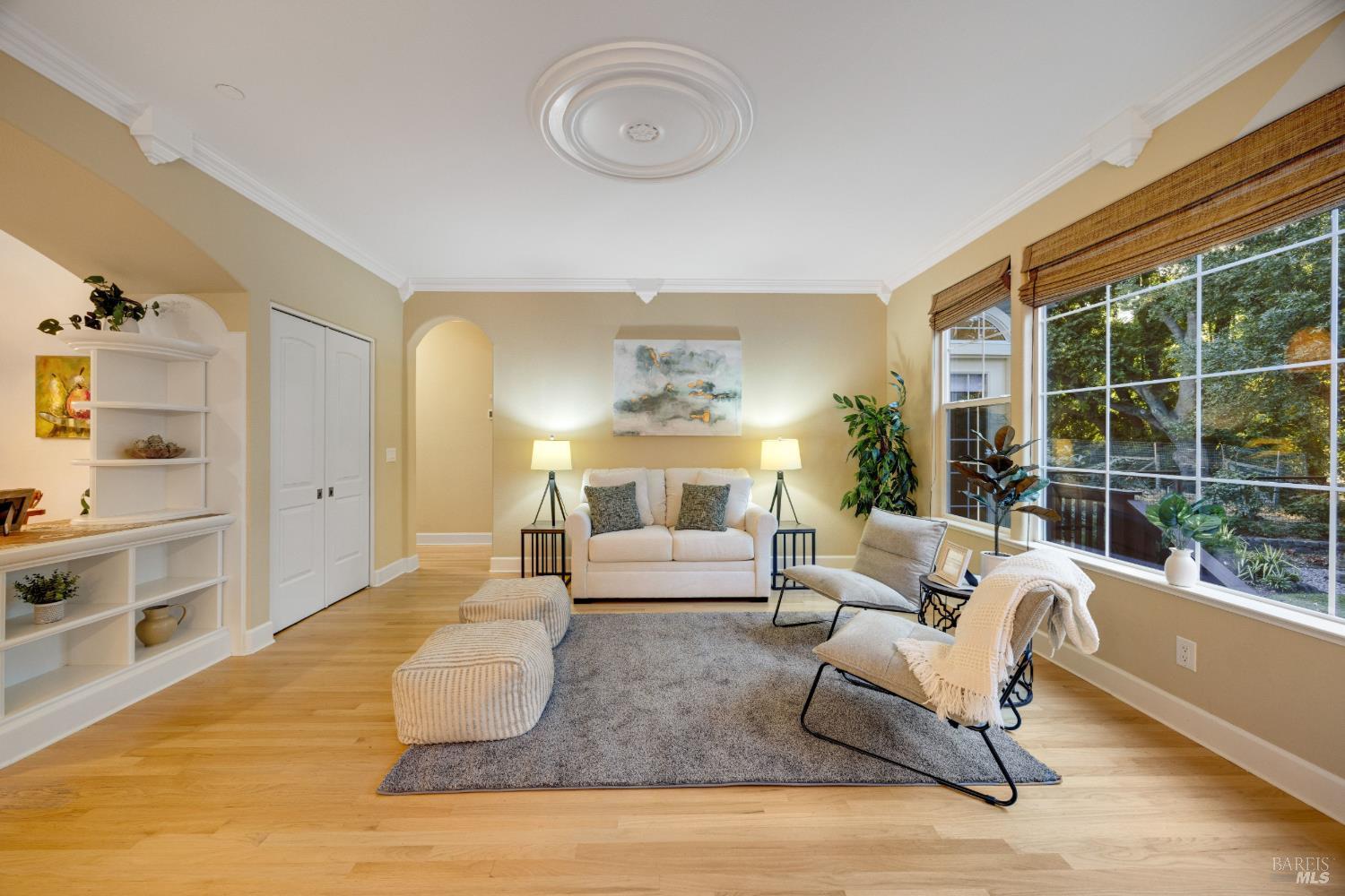 2 Fullerton Lane Petaluma CA 94952