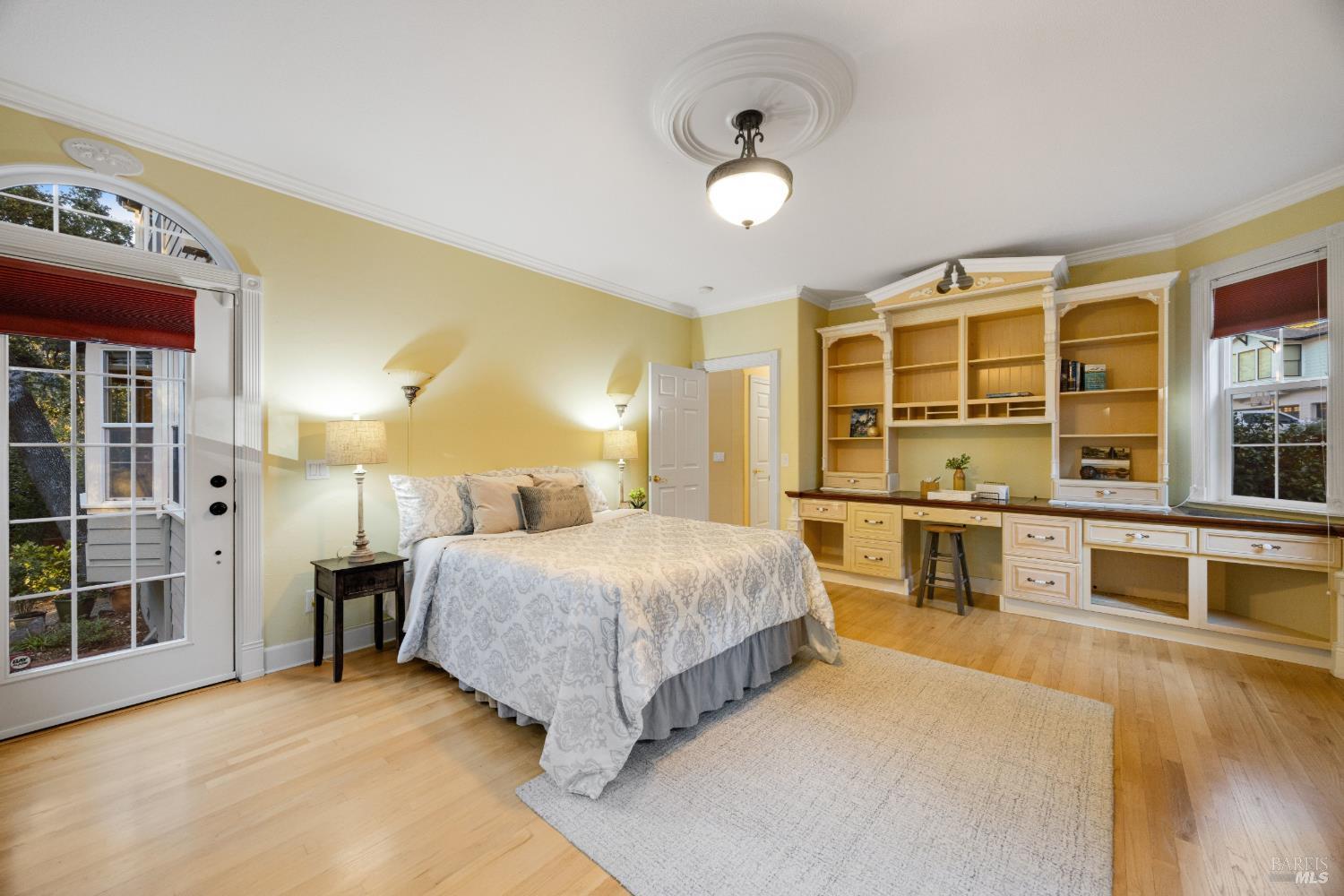 2 Fullerton Lane Petaluma CA 94952
