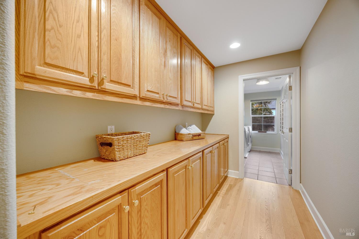 2 Fullerton Lane Petaluma CA 94952