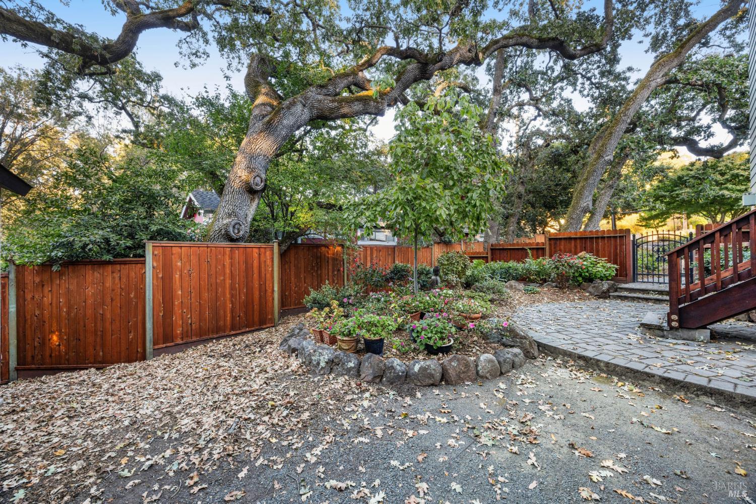 2 Fullerton Lane Petaluma CA 94952