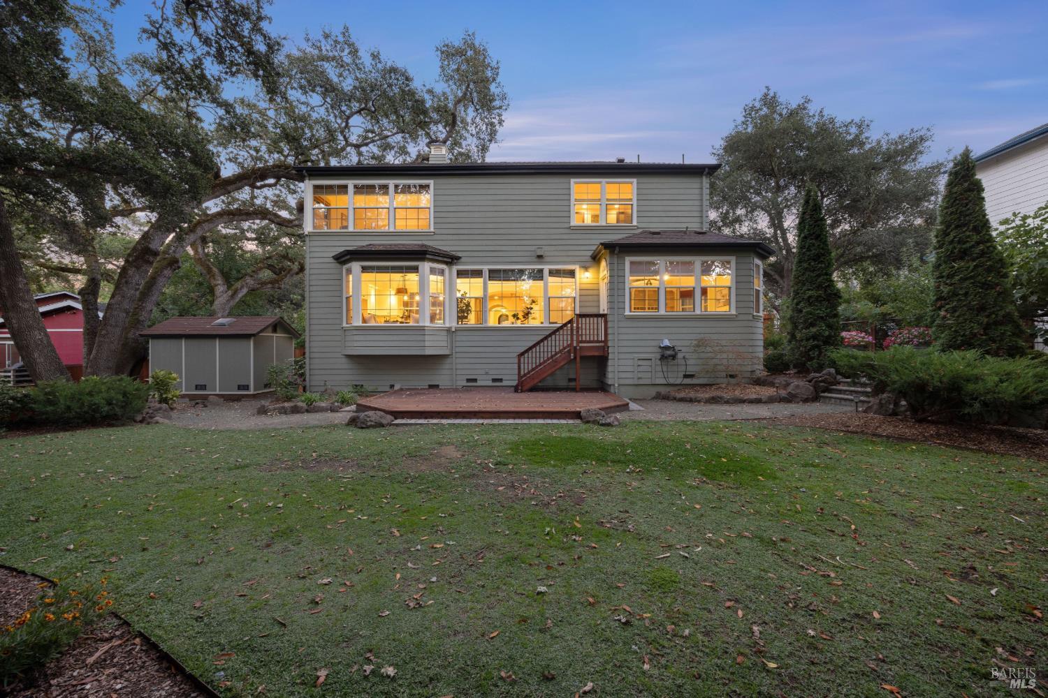 2 Fullerton Lane Petaluma CA 94952