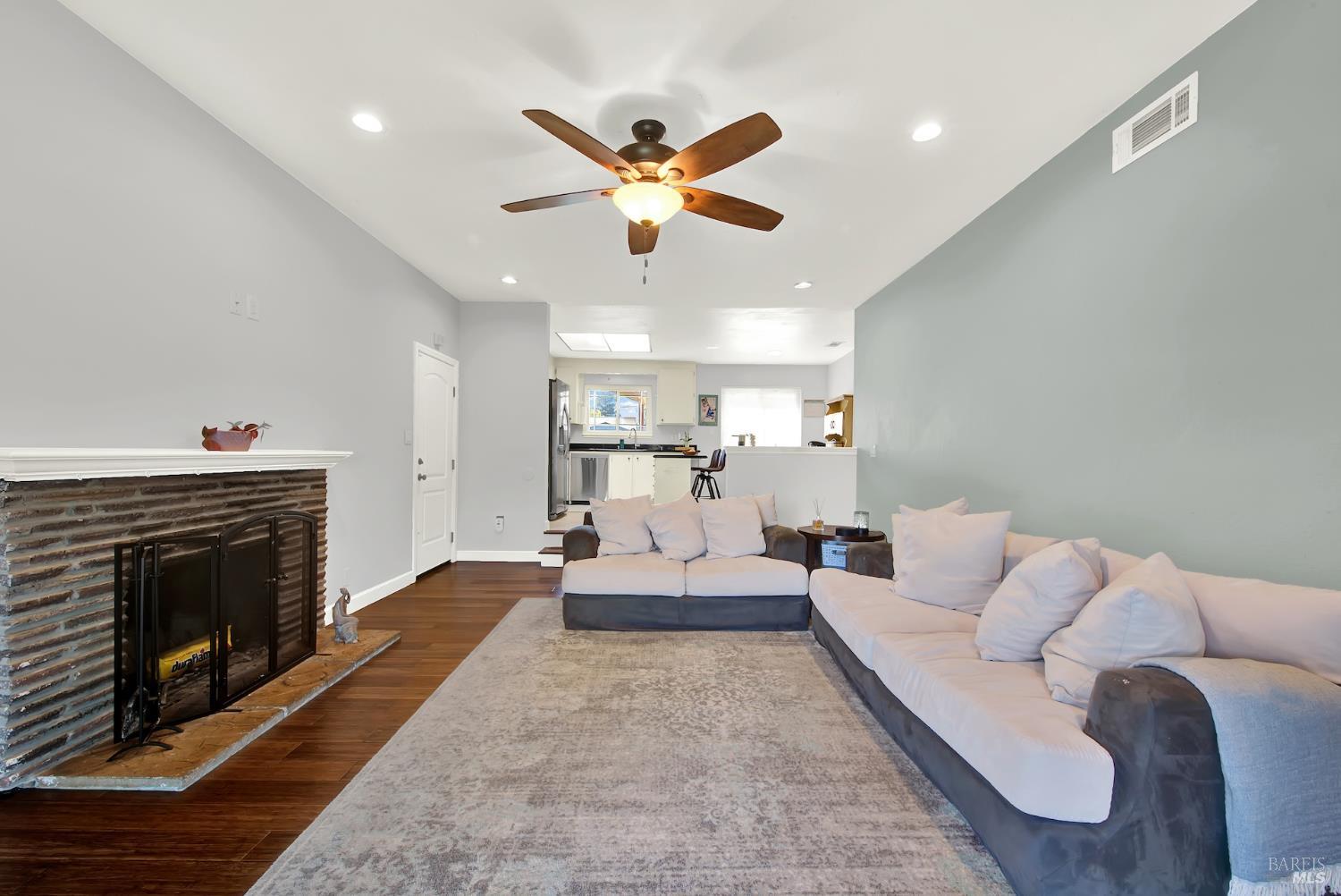 1789 Woodland Court Concord CA 94521