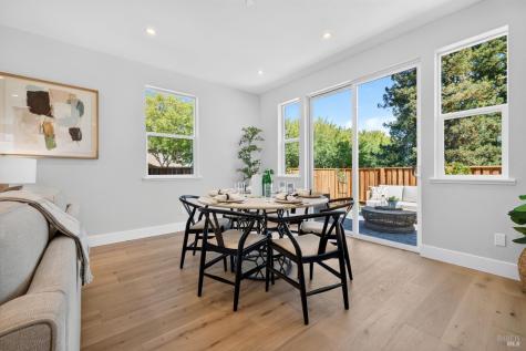 2446 Linwood Avenue Santa Rosa CA 95404