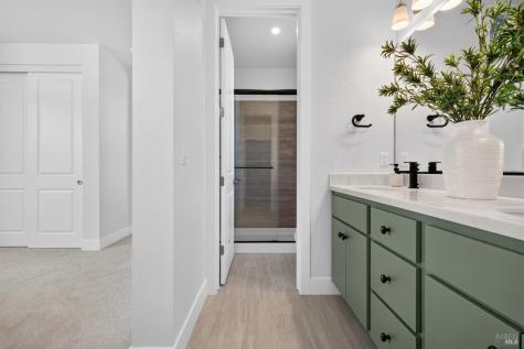 2446 Linwood Avenue Santa Rosa CA 95404